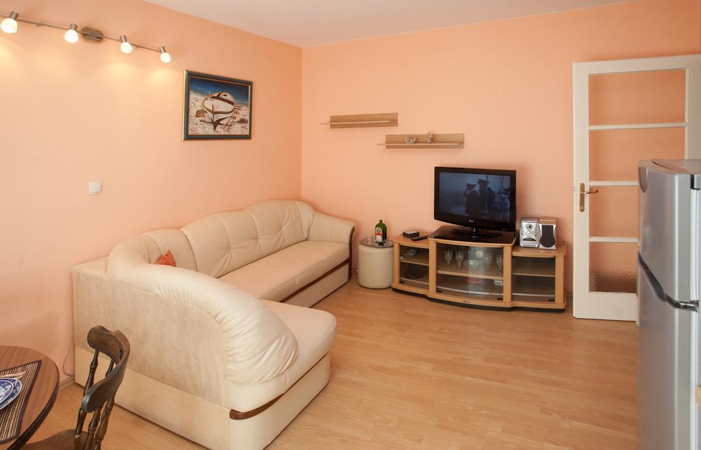 Bacvice Beach Apartment Split Bagian luar foto